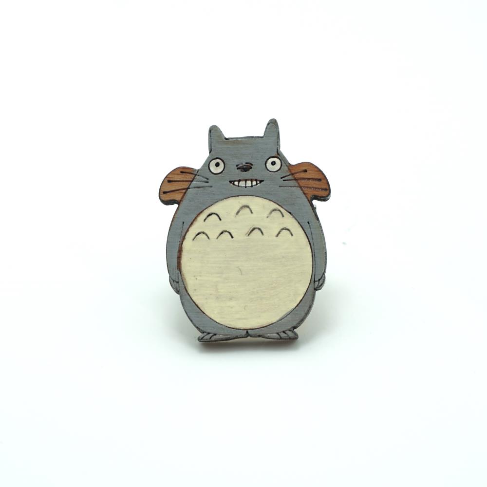 Totoro Ahşap El Boyaması Broş 